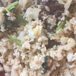 小松菜と牛肉のチャーハン